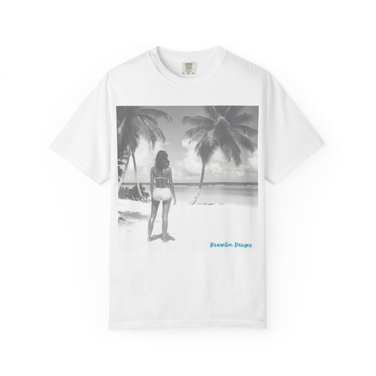 Women's Beach Photo Tee — Tropical Palm Shore Graphic T-Shirt. Heavyweight Fabric