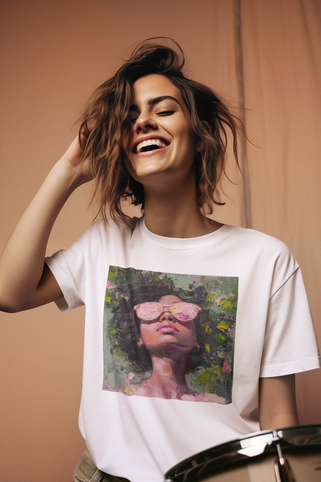 Afro Chic Sunglasses Art Tee