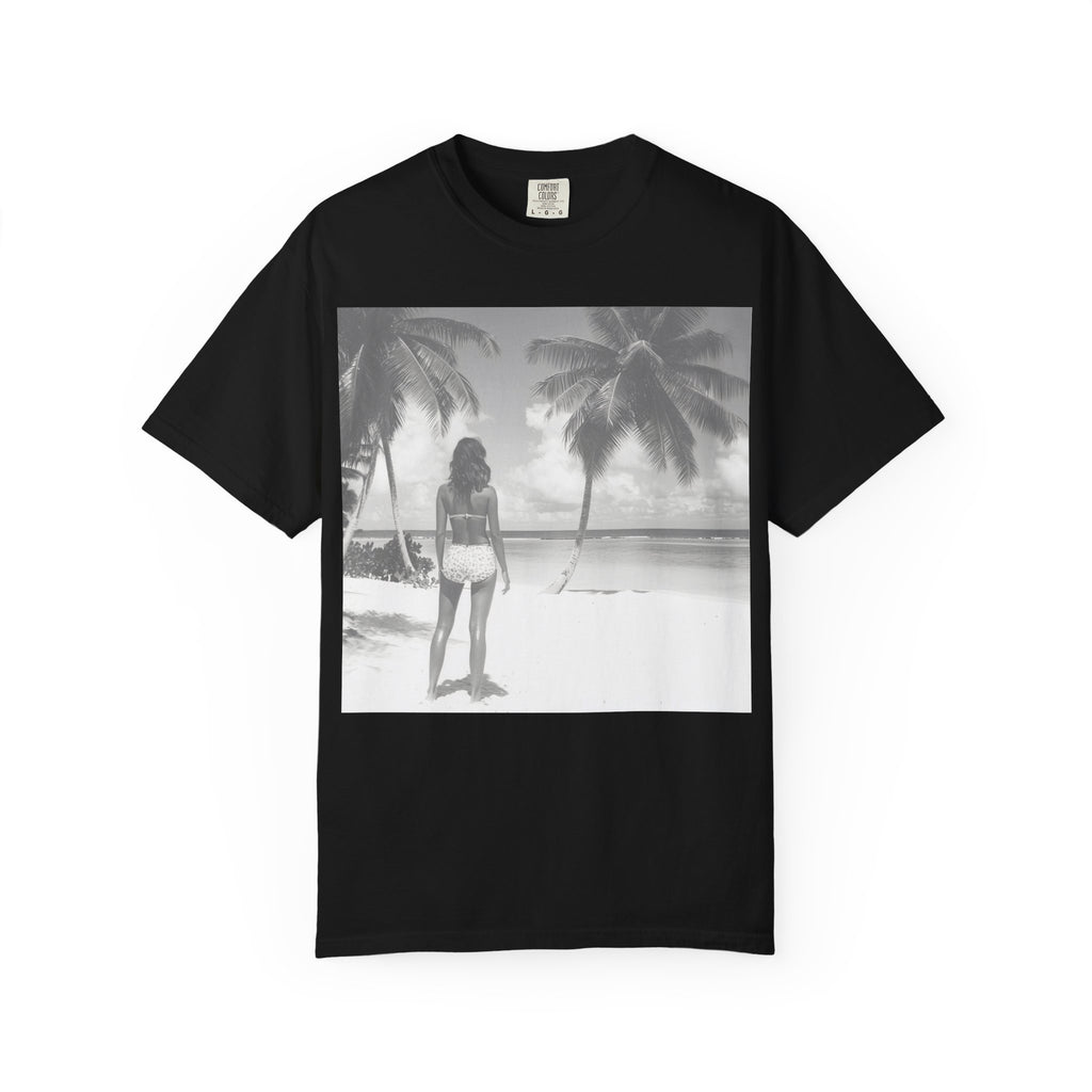Vintage Beach Photo T‑Shirt — Coastal Retro Palm Print