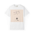 USA I Surfer Beach Scene Tee | Casual Low Tide Waves Dude