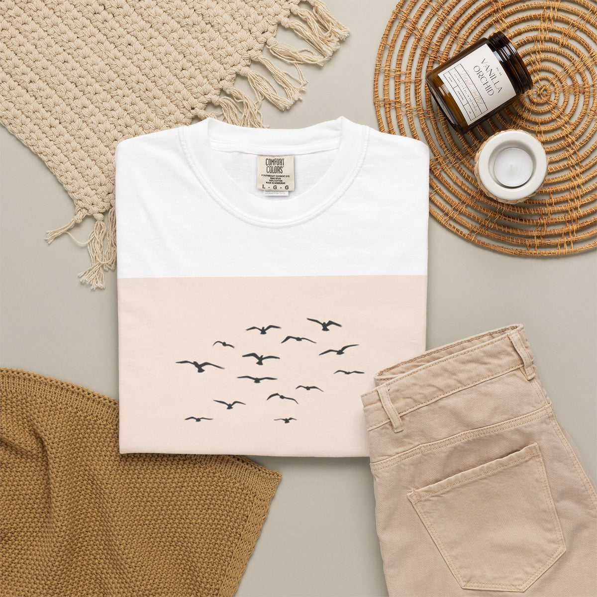 USA I Surfer Beach Scene Tee | Casual Low Tide Waves Dude